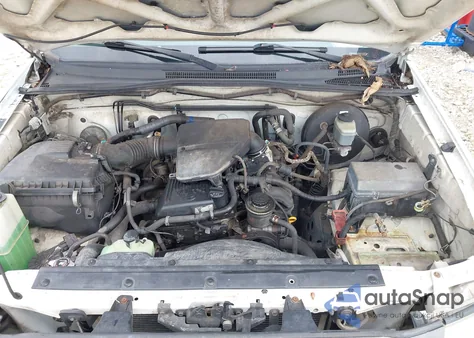 2008 Toyota Tacoma из США, поврежденный, VIN 5TENX22N88Z485845